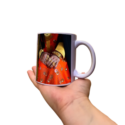 Mug - emirati woman